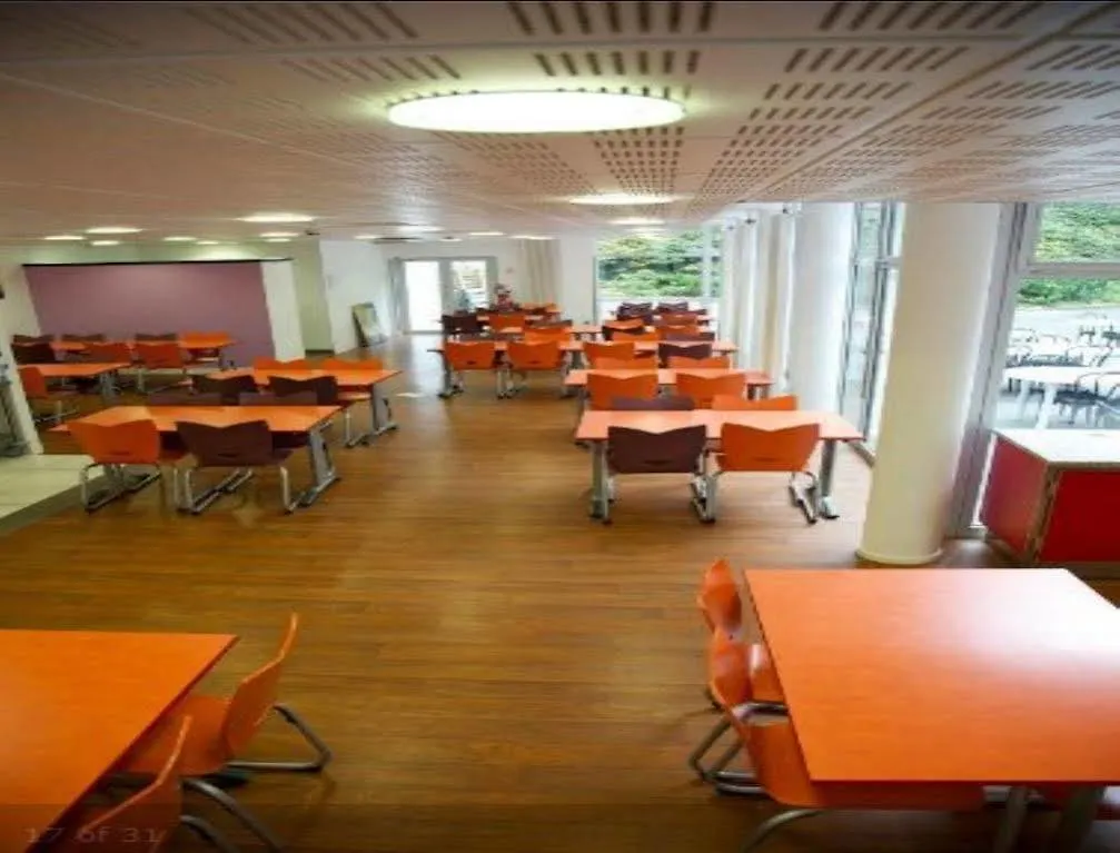 Cis Kellermann Otel 2*