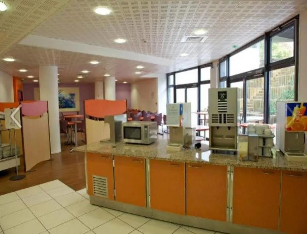 Cis Kellermann باريس